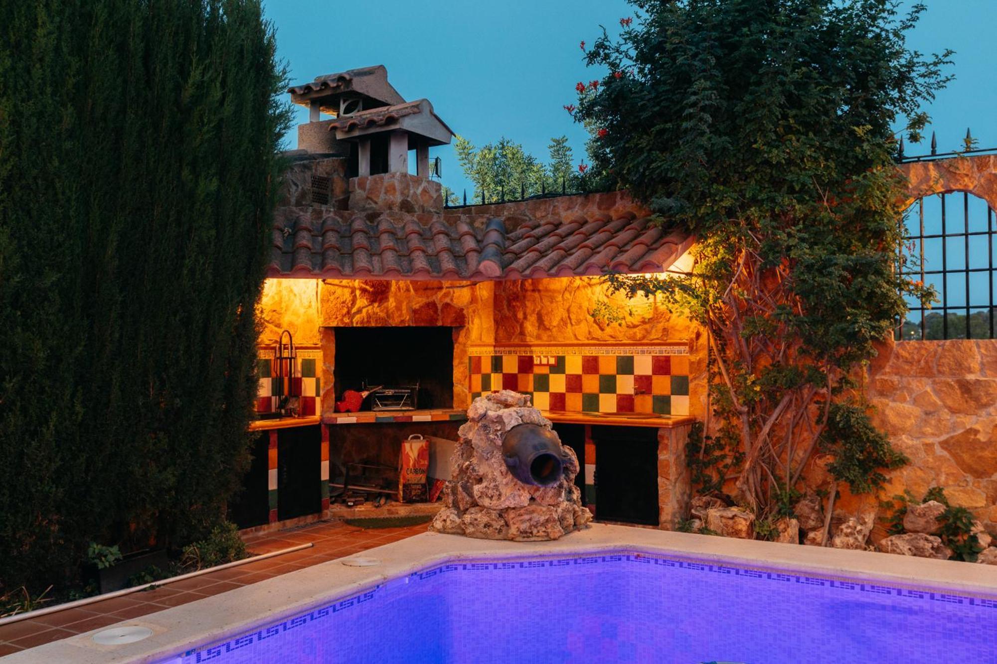 Chalet, Villa Rodeada De Naturaleza Piscina A Doce Klm De Valencia Y 7 Del Aeropuerto Dış mekan fotoğraf
