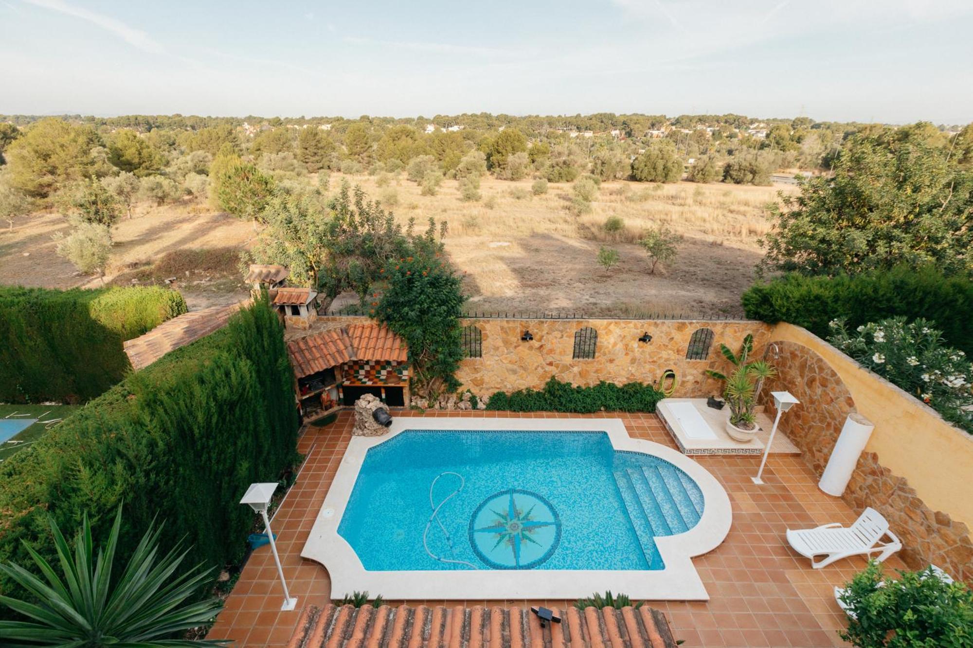 Chalet, Villa Rodeada De Naturaleza Piscina A Doce Klm De Valencia Y 7 Del Aeropuerto Dış mekan fotoğraf